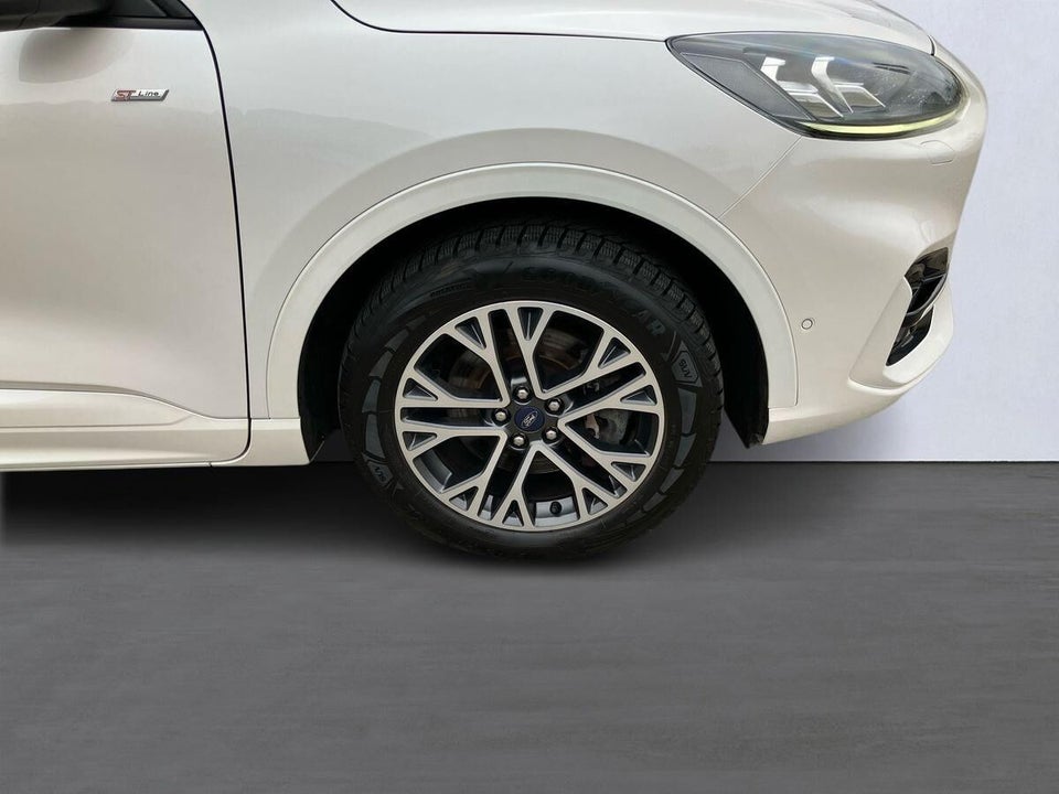 Ford Kuga 2,5 PHEV ST-Line X CVT 5d