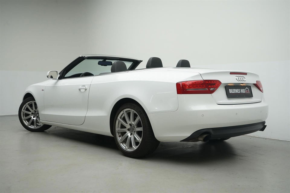 Audi A5 2,0 TFSi 211 Cabriolet Multitr. 2d