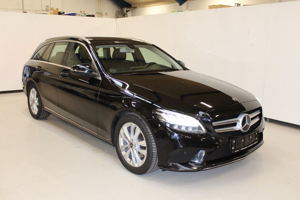 Mercedes C220 d 2,0 Advantage stc. aut. 5d