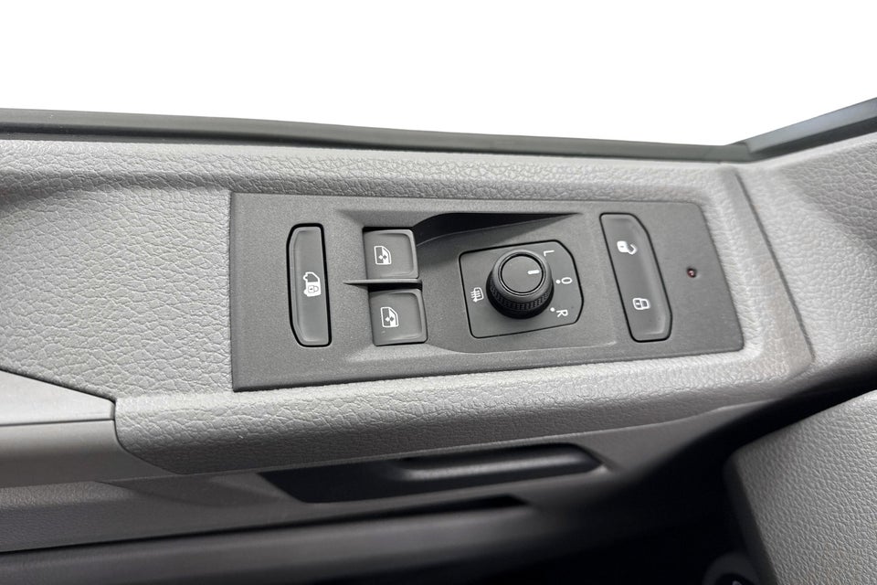 VW Transporter 2,0 TDi 150 Kassevogn lang