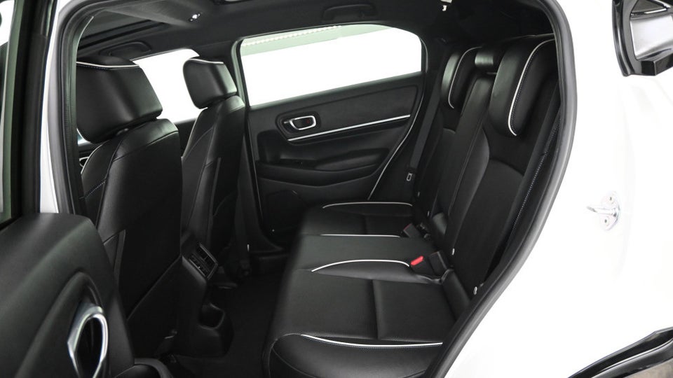 Honda e:Ny1 Advance 5d