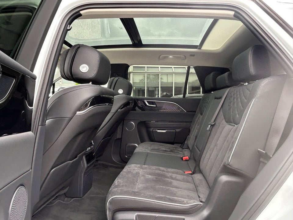 Hongqi E-HS9 99 Premium 5d