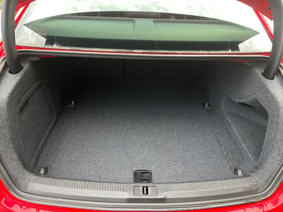 Audi A4 1,8 TFSi 160 4d