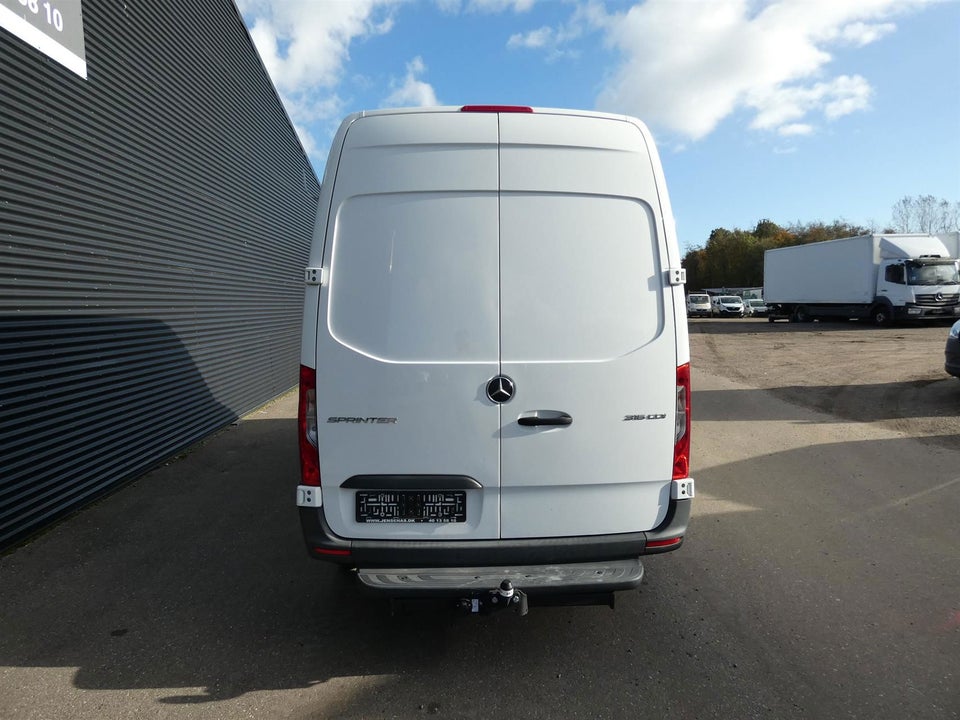 Mercedes Sprinter 316 2,2 CDi A2 Kassevogn aut. RWD