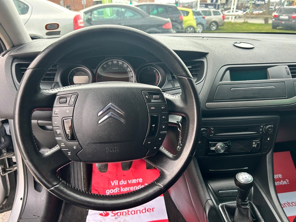 Citroën C5 1,6 HDi 110 Attraction 4d
