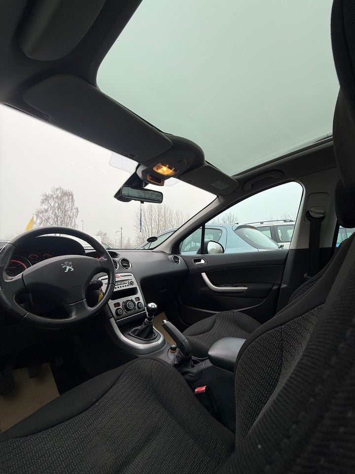 Peugeot 308 1,6 HDi 110 Comfort SW 5d