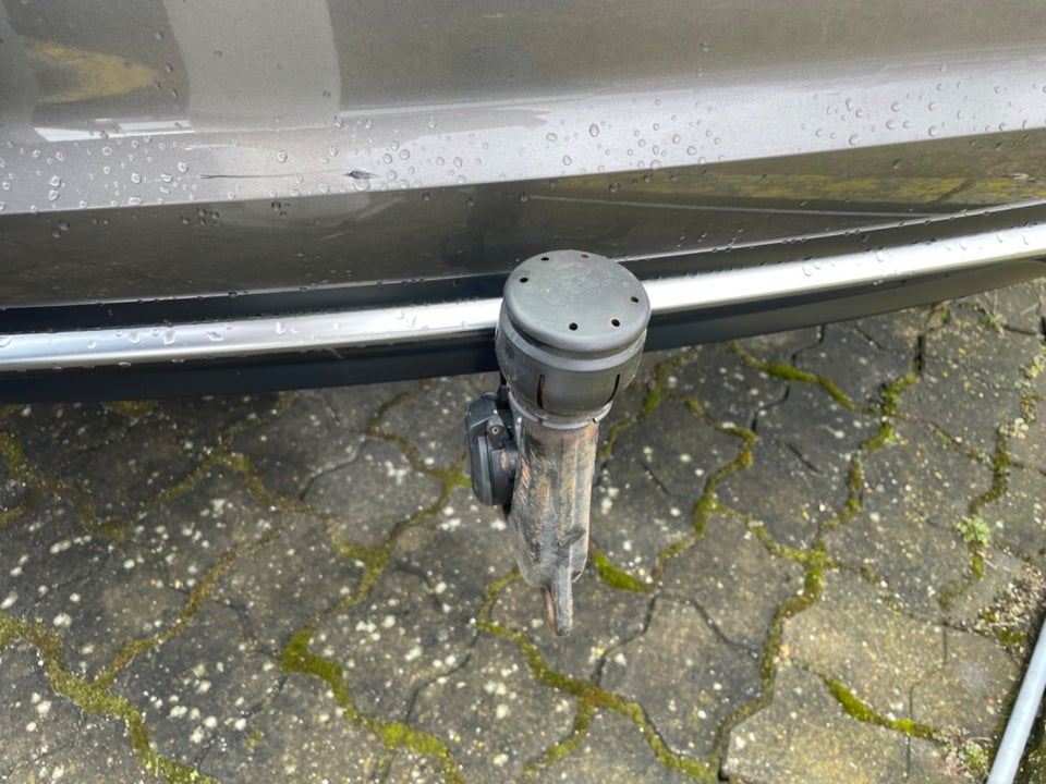 Audi A4 40 TDi Advanced Avant S-tr. 5d