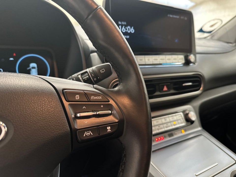 Hyundai Kona 64 EV Trend 5d