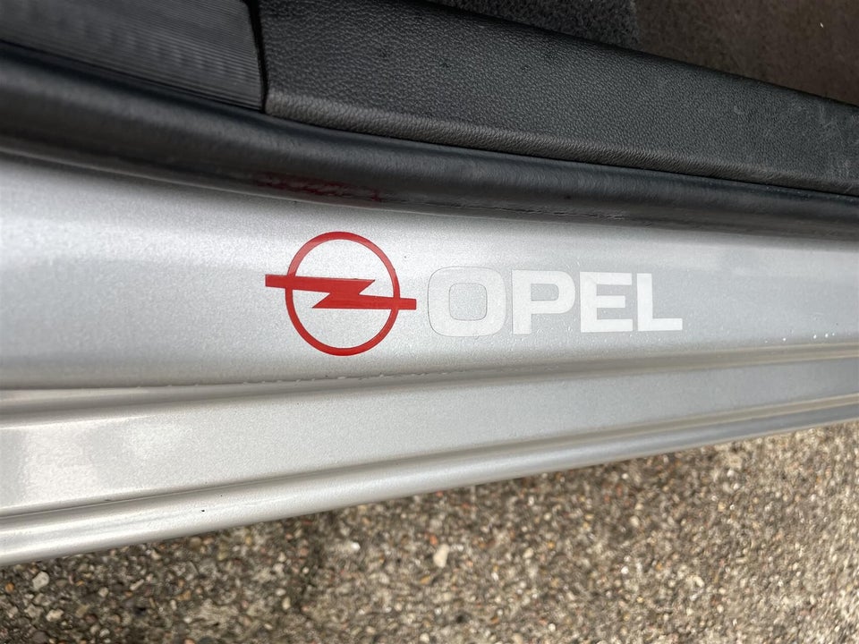 Opel Karl 1,0 Enjoy 5d