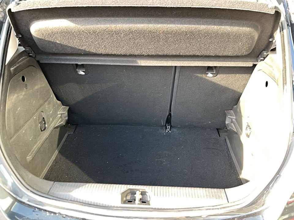 Opel Corsa 1,4 Enjoy 3d