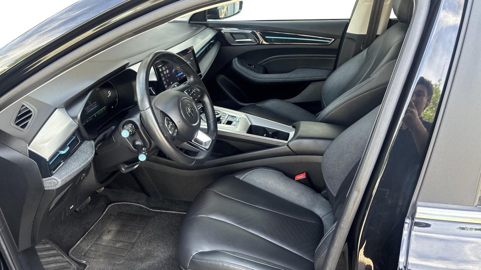 MG MG5 61 Luxury 5d