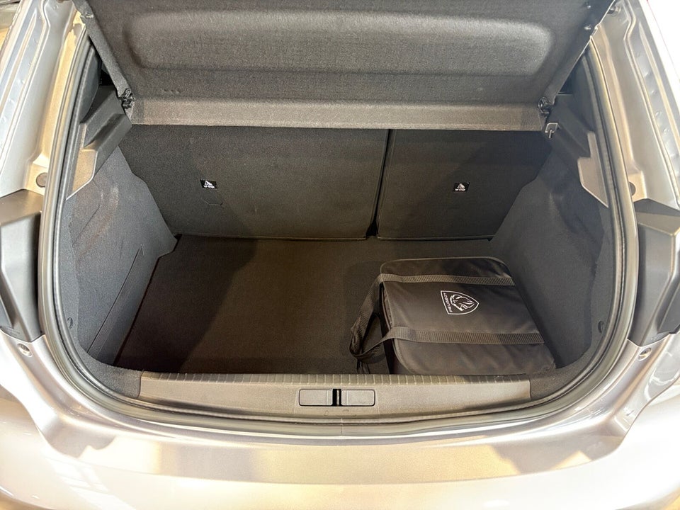 Peugeot e-208 50 Allure 5d