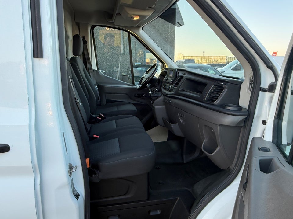 Ford Transit 350 L2 Van 2,0 TDCi 130 Trend H3 FWD