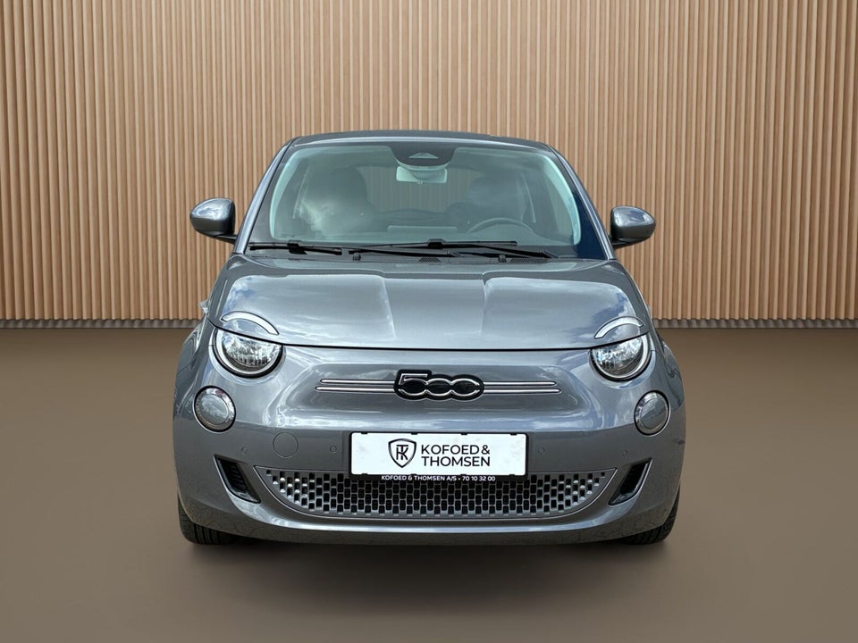 Fiat 500e 42 Icon 3d