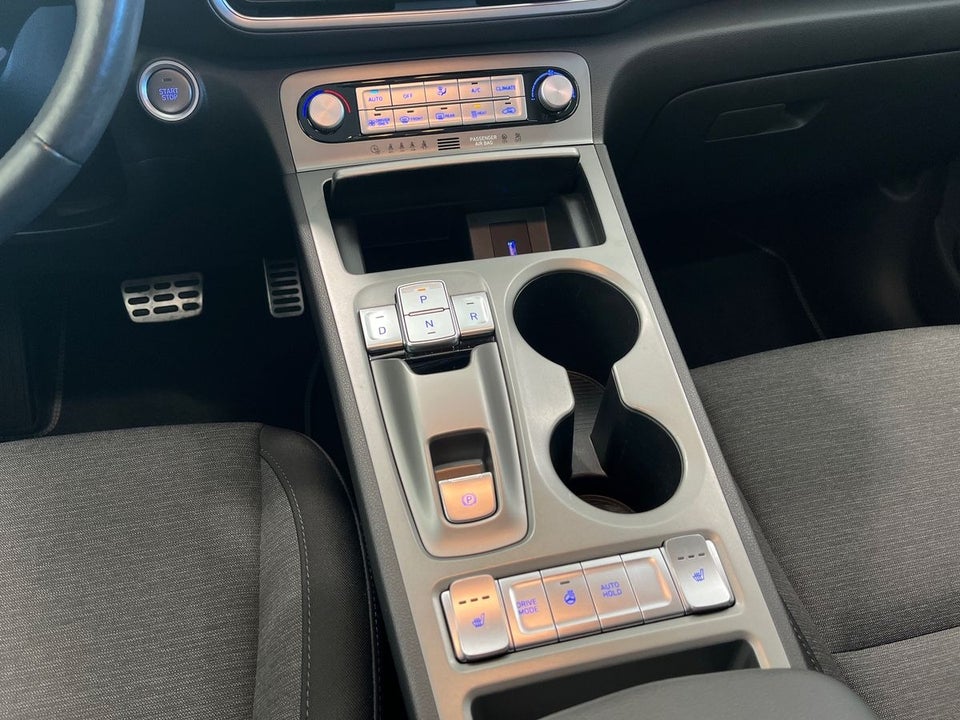 Hyundai Kona 39 EV Select 5d