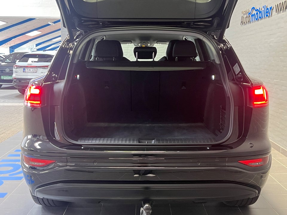 Audi Q6 e-tron Progress 5d