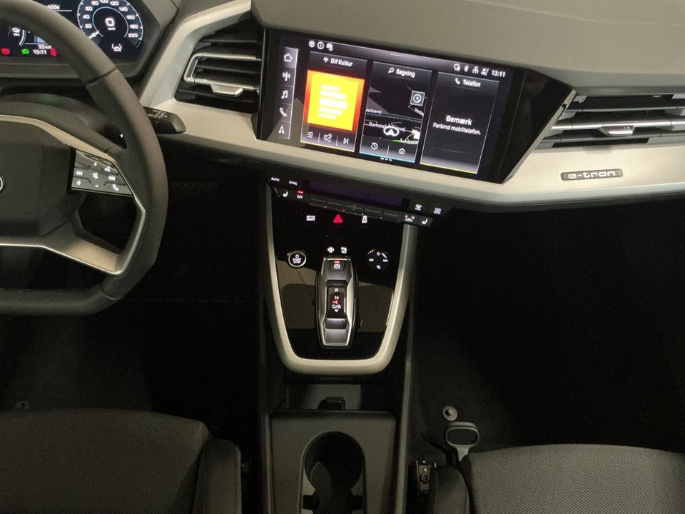 Audi Q4 e-tron 45 S-line 5d