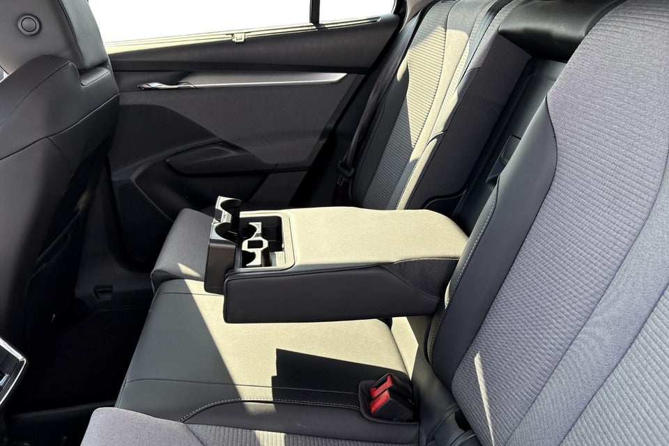 Skoda Enyaq 50 iV 5d