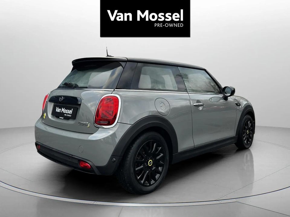 MINI Cooper SE Edition Premium Plus 3d