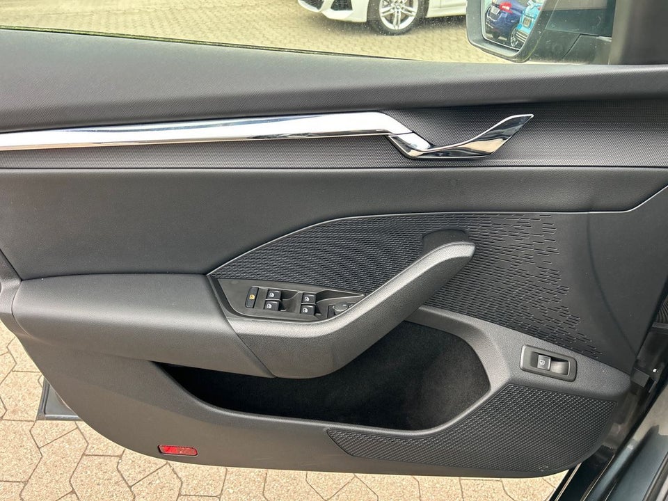 Skoda Octavia 1,4 TSi iV Plus Combi DSG 5d