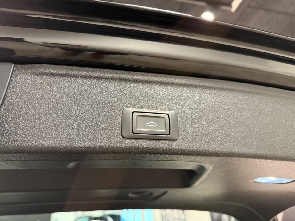 Audi A4 40 TFSi Prestige plus Avant S-tr. 5d