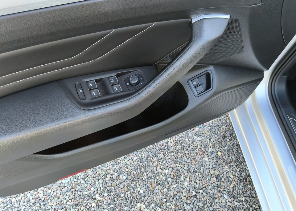 VW Passat 1,4 GTE Variant DSG 5d