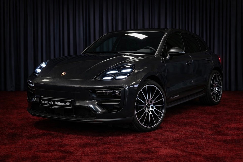 Porsche Macan 5d