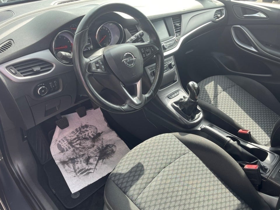 Opel Astra 1,0 T 105 Enjoy 5d