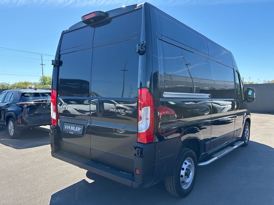 Toyota ProAce Max 2,2 D 140 Comfort Master Kassevogn L2H2 aut.