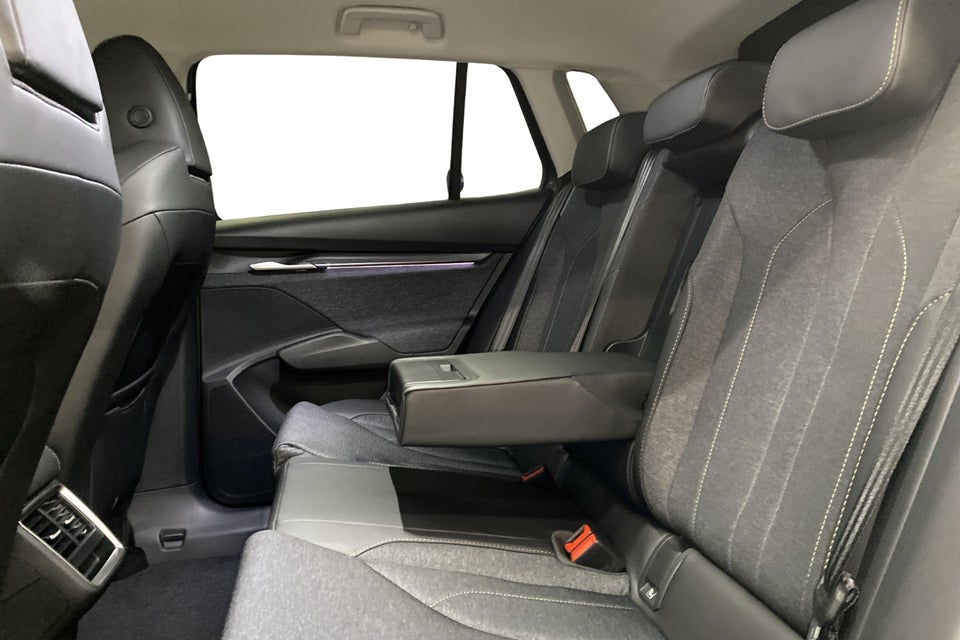 Skoda Elroq 60 iV Premium 5d