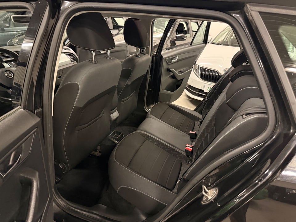 Skoda Fabia 1,0 TSi 110 Ambition Combi DSG 5d