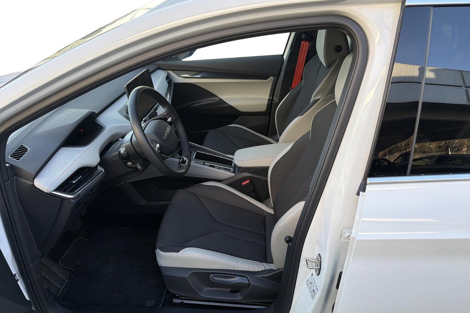 Skoda Elroq 85 iV Lodge 5d