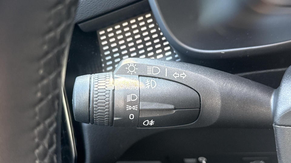 Volvo XC40 P8 ReCharge Twin Pro 5d