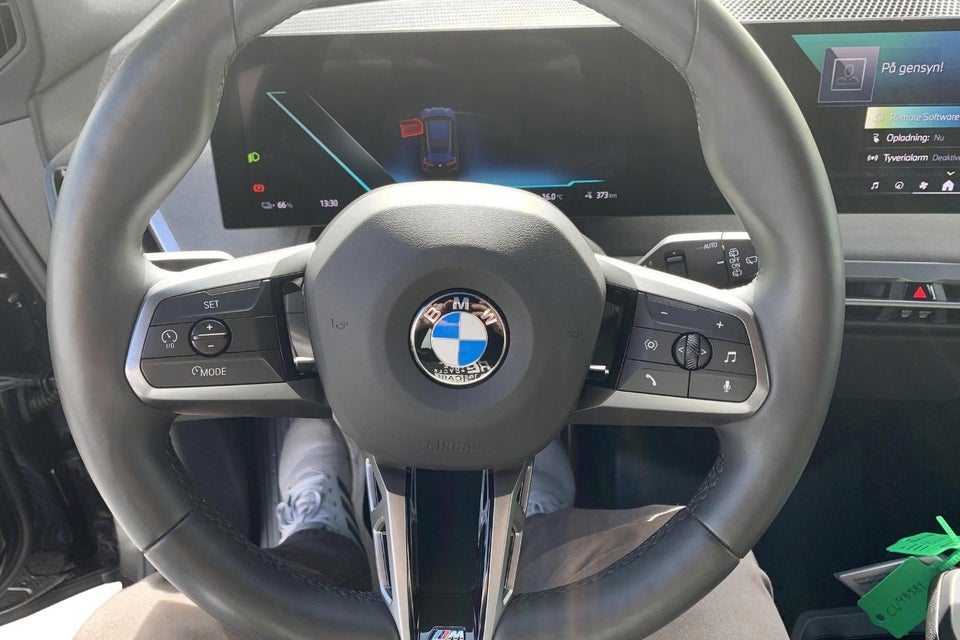 BMW iX xDrive60 Fully Charged 5d