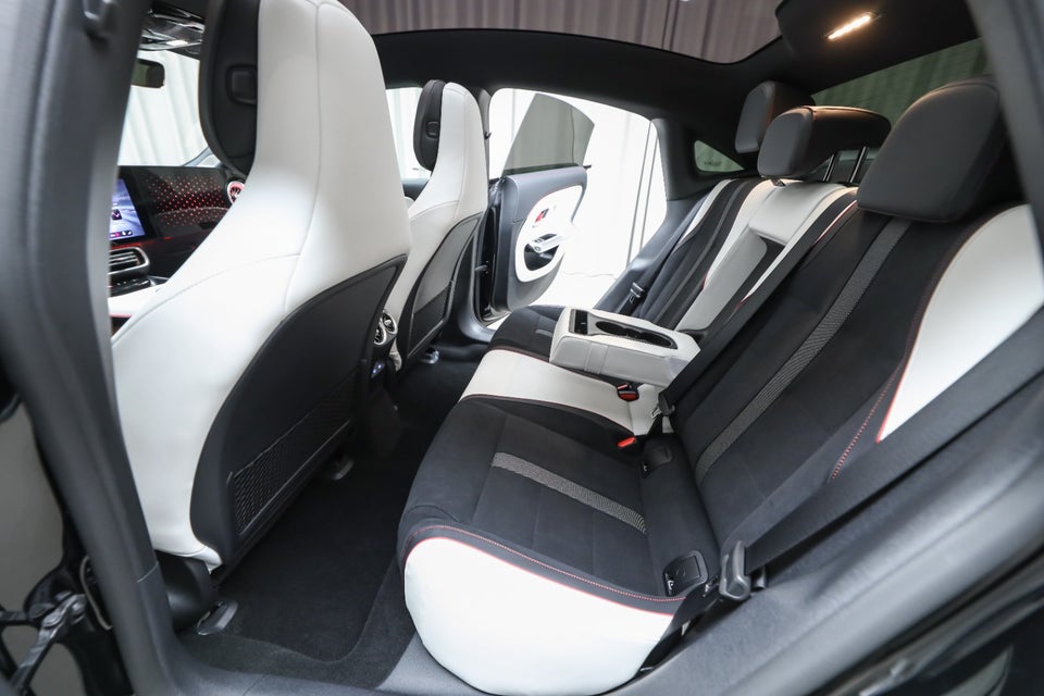 Mercedes CLA250+ electric AMG Premium Plus 4d