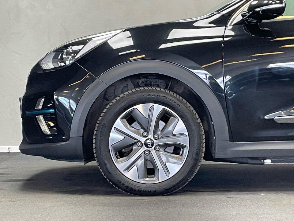 Kia e-Niro 64 Premium 5d