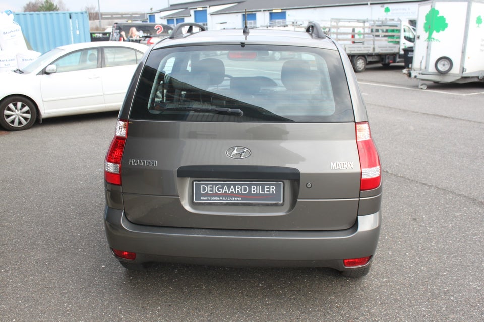 Hyundai Matrix 1,6 GL aut. 5d