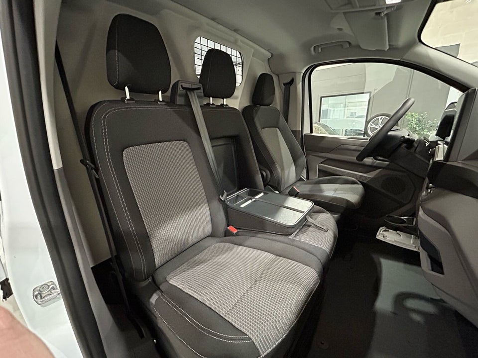 VW e-Transporter 64 Comfort Kassevogn SWB