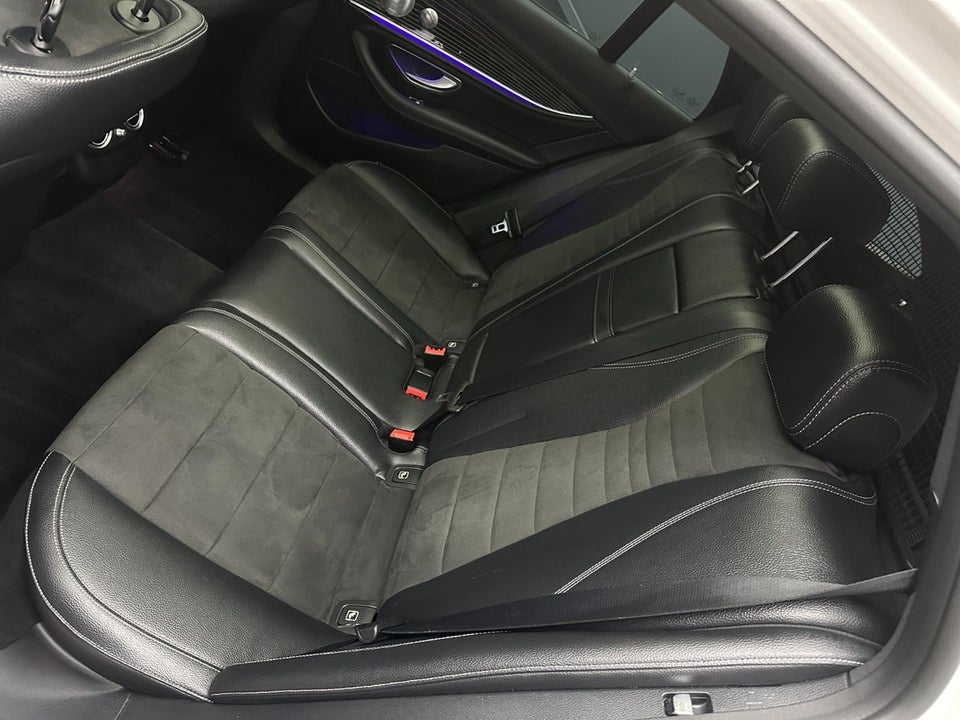 Mercedes E220 d 2,0 AMG Line stc. aut. 5d