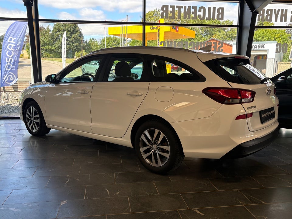 Hyundai i30 1,0 T-GDi Trend stc. 5d
