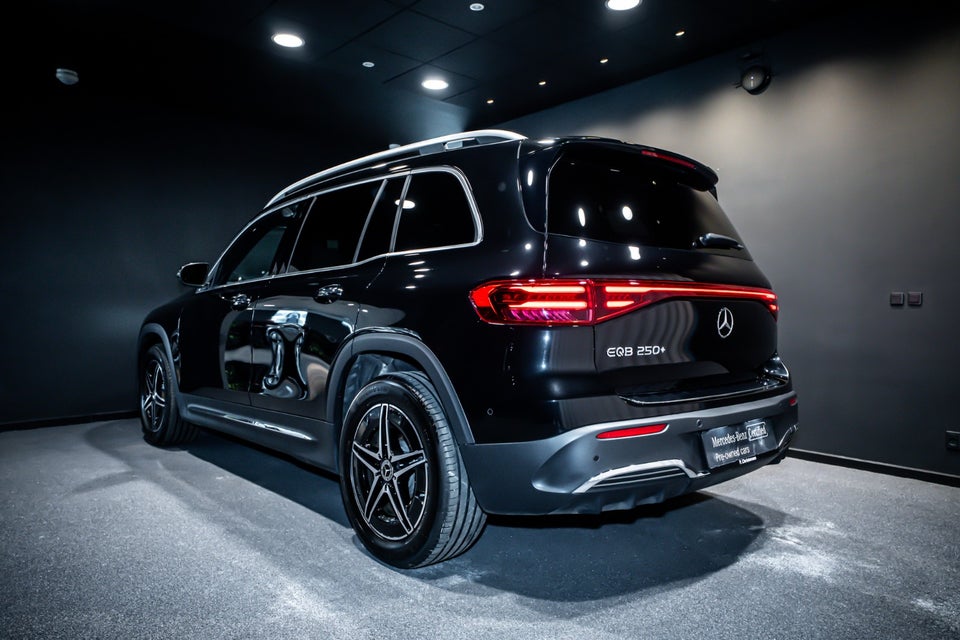 Mercedes EQB250+ AMG Premium 5d