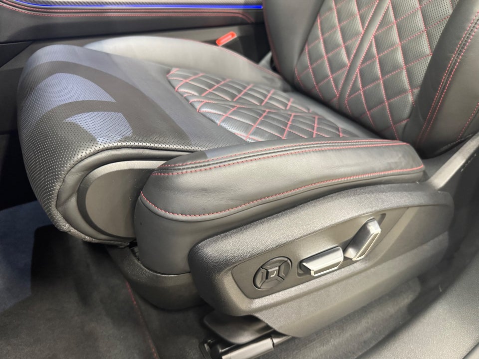 Audi Q8 60 TFSi e S-line Edition quattro Tiptr. 5d