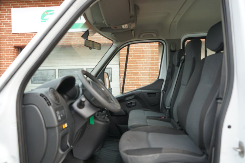 Renault Master III T35 2,3 dCi 145 L3 Db.Kab m/lad 4d