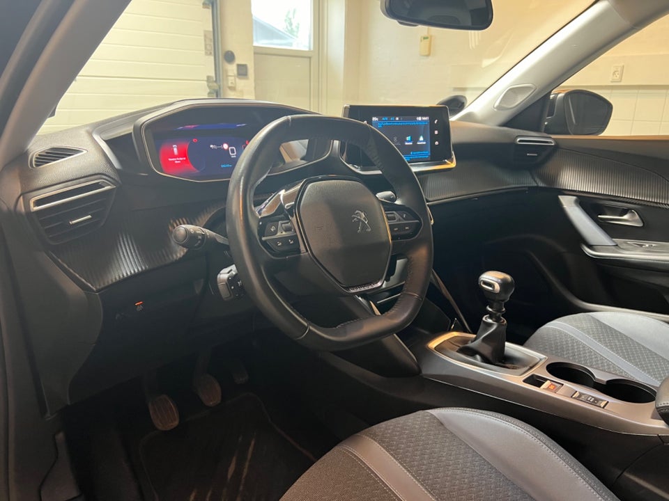 Peugeot 2008 1,2 PureTech 130 Evolution 5d