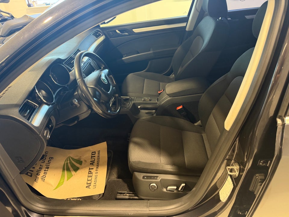 Skoda Superb 1,4 TSi 125 Elegance 5d