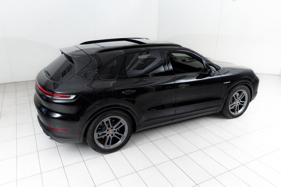 Porsche Cayenne 3,0 E-Hybrid Tiptr. 5d