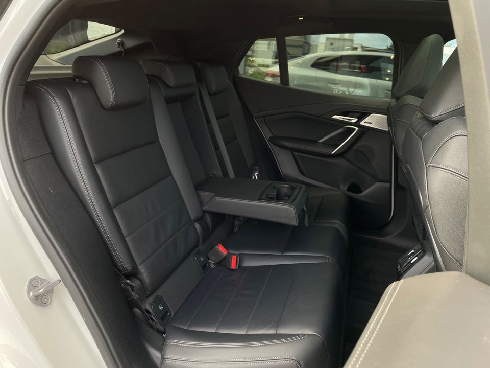 BMW iX2 xDrive30 M-Sport 5d