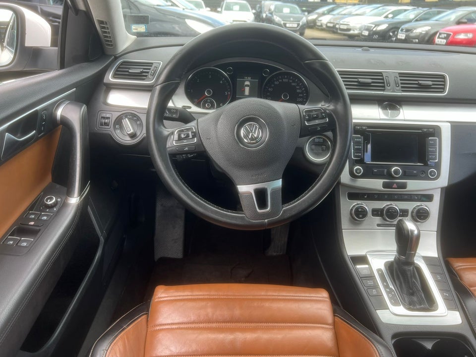 VW Passat 2,0 TDi 170 Highline Variant DSG BMT 5d