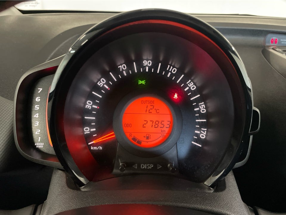 Peugeot 108 1,0 e-VTi 72 Selection 5d