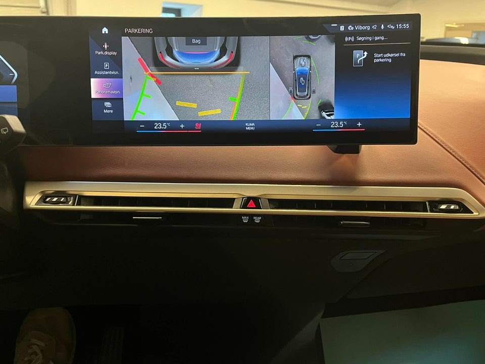 BMW iX xDrive40 Sport 5d